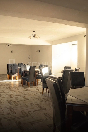 IMOBIL DE ÎNCHIRIAT, TEREN 2.000 MP, 17 CAMERE, MOIECIU DE JOS - imagine 5