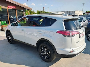 Toyota RAV4 2.0 D-4D 4x2 Start-Stop Executive, 2016, SUV, Diesel - imagine 8