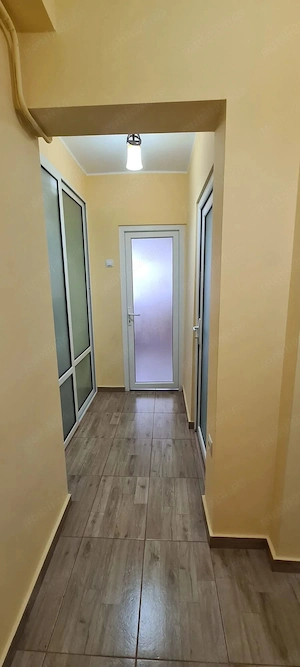 De inchiriat apartament 1 camera micro 20, etaj 1, 1500 lei - imagine 6
