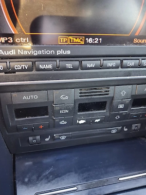 Audi a4 b7 avant quattro 2.0 TDI 140 CP - BPW- S-Line- MANUAL. - imagine 7