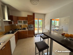 Vila in Faget, zona Vila Tusa, 400 mp, 2412 mp teren - imagine 13