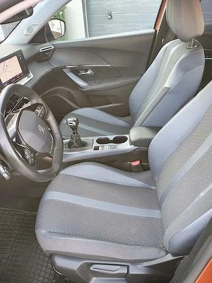 Peugeot 2008 PureTech 100 Stop&Start Allure Pack, 2020, SUV, Benzina - imagine 13