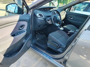 Renault Scenic 1.5 dCi Expression, 2011, Monovolum, Diesel - imagine 16