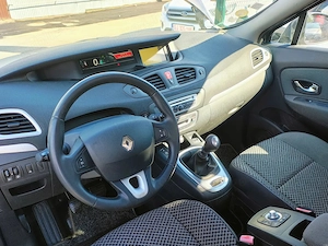 Renault Scenic 1.5 dCi Expression, 2011, Monovolum, Diesel - imagine 12