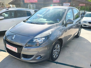 Renault Scenic 1.5 dCi Expression, 2011, Monovolum, Diesel - imagine 2