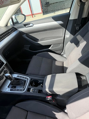 Volkswagen Passat B8, 2018, 2.0, 150 CP - imagine 9