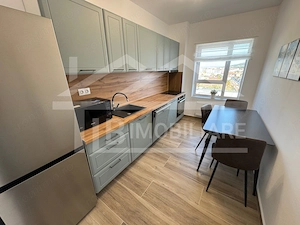 Apartament cu 2 camere, 58mp, decomandat, parcare, Zona Vivat Residence - imagine 5