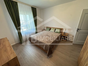 Apartament cu 2 camere, 58mp, decomandat, parcare, Zona Vivat Residence - imagine 4