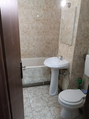 Închiriere apartament zona Lipovei - imagine 5