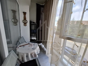 Apartament 4 camere -etaj 1, zona V. Aron - imagine 18