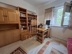 Apartament 4 camere -etaj 1, zona V. Aron - imagine 9