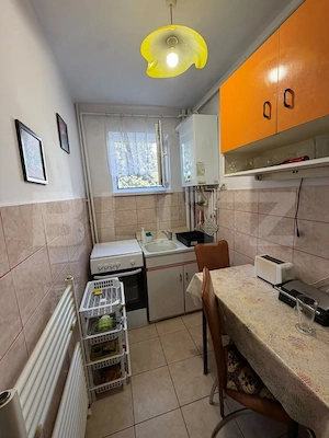 Apartament cu 2 camere, 48 mp, zona Budai  - imagine 3