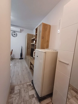 Drumul Taberei,RENOVATA  Afi Cotroceni, Piata Orizont, metrou - imagine 4