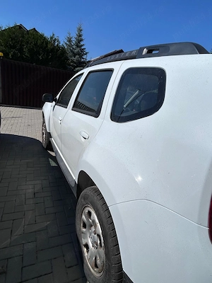 Dacia Duster 1.6 - 2017 - imagine 9