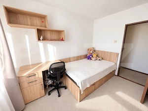 Apartament cu 3 camere în zona foarte liniștită din Ghimbav - imagine 9