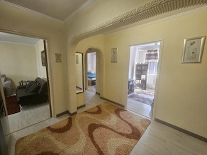 Apartament 4 camere, etaj 1 – Exercițiu, lângă Poștă - imagine 14