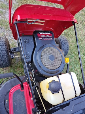 Tractoras gazon Mtd 12.5 cp - imagine 4