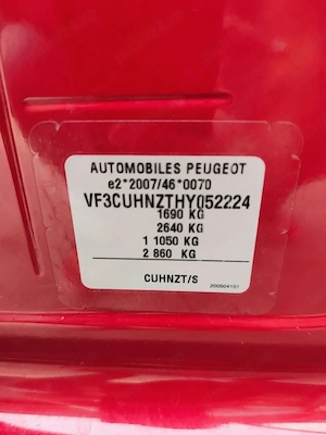 Peugeot 2008 PureTech 110 Stop&Start EAT6 GT-Line Edition, 2017, SUV, Benzina - imagine 20