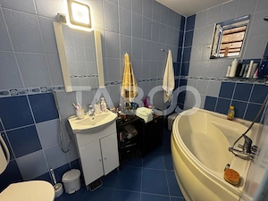 Doua apartamente in aceeasi curte direct cu chirias Lazaret Sibiu - imagine 11