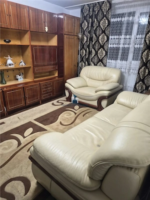 Inchiriere Apartament 3 Camere Semidecomandat Emil Racovita - imagine 11