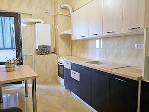 Apartament cu o camera,  45 mp - Italian Residence, George Cosbuc - imagine 2