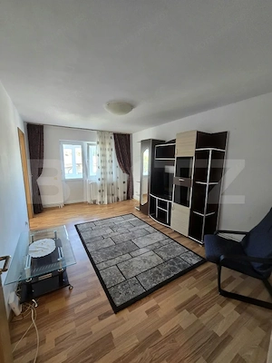 Apartament 3 camere, gata de mutare | Micro 8 | Etaj 1 - imagine 2