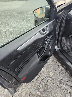 Ford focus Mk4 - imagine 4