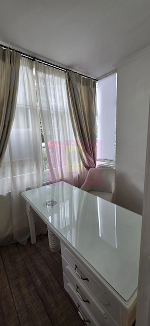 Apartament cu 2 camere, spatiu comercial – Campina, central - imagine 9