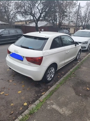 Audi A1 an 2011 - imagine 2