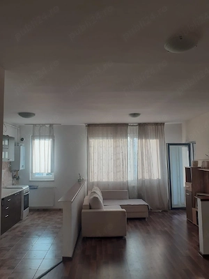 închiriez apartament  - imagine 3