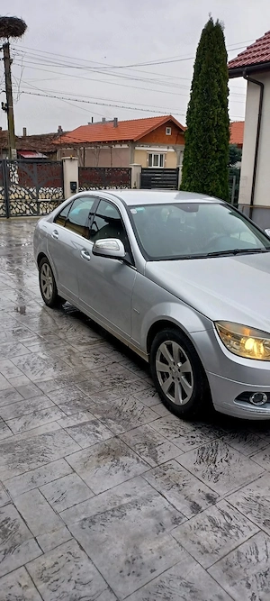 vând mercedes c 220d - imagine 4