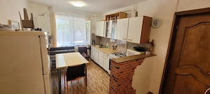 Apartament cu 3 camere - imagine 2