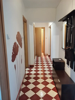 Închiriez apartament doua camere în Arad  - imagine 2