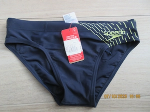 Costum de baie Spedo Medley 32 S 80 cm.