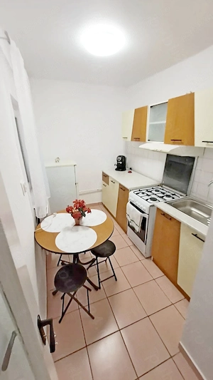 Zona Complex Studențesc   De închiriat apartament cu 1 cameră, etaj 3, balcon închis   280   lună - imagine 10