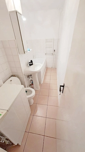 Zona Complex Studențesc   De închiriat apartament cu 1 cameră, etaj 3, balcon închis   280   lună - imagine 12