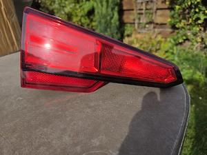 Set lampa stop Audi a4 Sedan 2018+, mai putin lampa stanga aripa - imagine 5