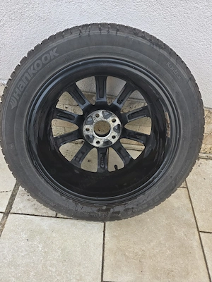 Roti jante negre R17 AUDI A5 A4 B9 225/50/17 iarna - imagine 2