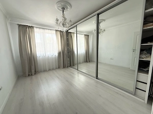 Apartament cu 3 camere, 107 mp construiți  utili 77.01mp , situat într-un cartier rezidențial  - imagine 5