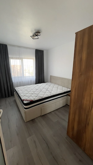 Apartament cu 3 camere, 75 mp, zona Centrala - imagine 7