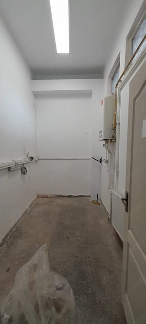Spatiu Comercial de Inchiriat in Deva - imagine 9
