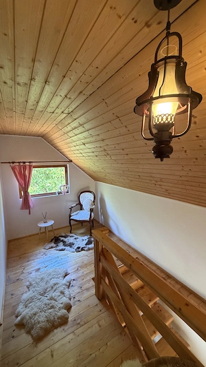 Casă de vacanță, cabană de vânzare pe Valea Bistrei in zonă liniștită cu panoramă deosebită - imagine 5