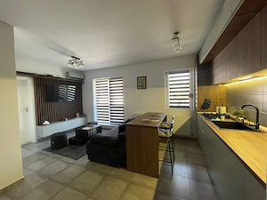  APARTAMENT DE ÎNCHIRIAT   3 camere| Dobroesti | 78 mp | etaj 3 - imagine 3