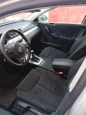  De Vânzare: Volkswagen Passat Variant (Break) 2.0 TDI   Proprietar, Înmatriculat Arad - imagine 9