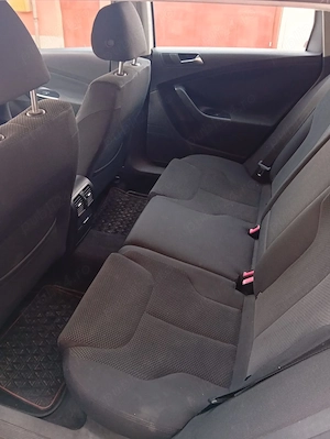  De Vânzare: Volkswagen Passat Variant (Break) 2.0 TDI   Proprietar, Înmatriculat Arad - imagine 10