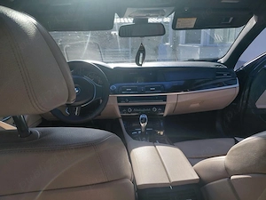 vand bmw f10 - imagine 10