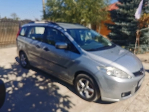  Vând Mazda 5