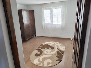 Vand Casa Zona Persinari - imagine 4