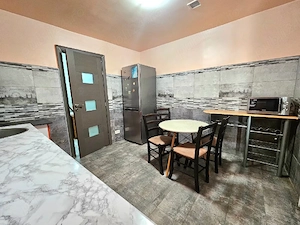 Proprietar închiriez apartament 2 camere zona Soarelui  - imagine 5