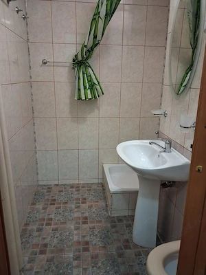 Proprietar, vand apartament 2 camere, 37 mp, decomandat, Center Huedin - imagine 5
